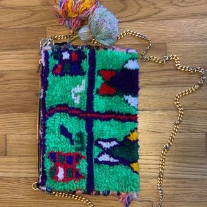 Soukie Modern Crossbody Clutch